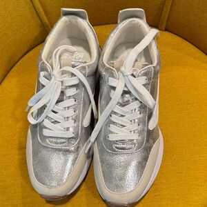 Dolce Vita silver sneakers